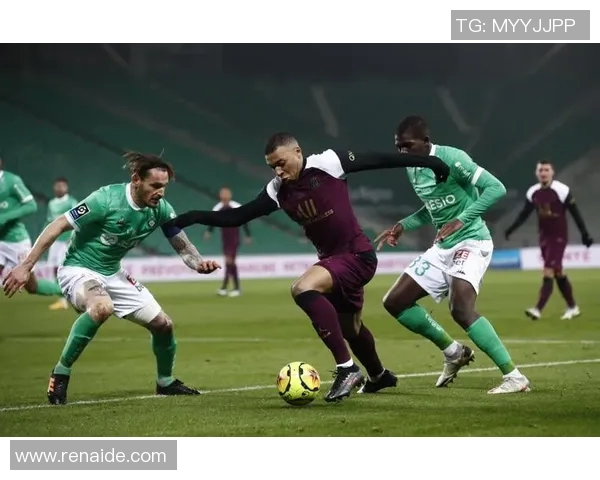 法甲巴黎圣日耳曼再次击败里昂，保持不败纪录达17场连胜